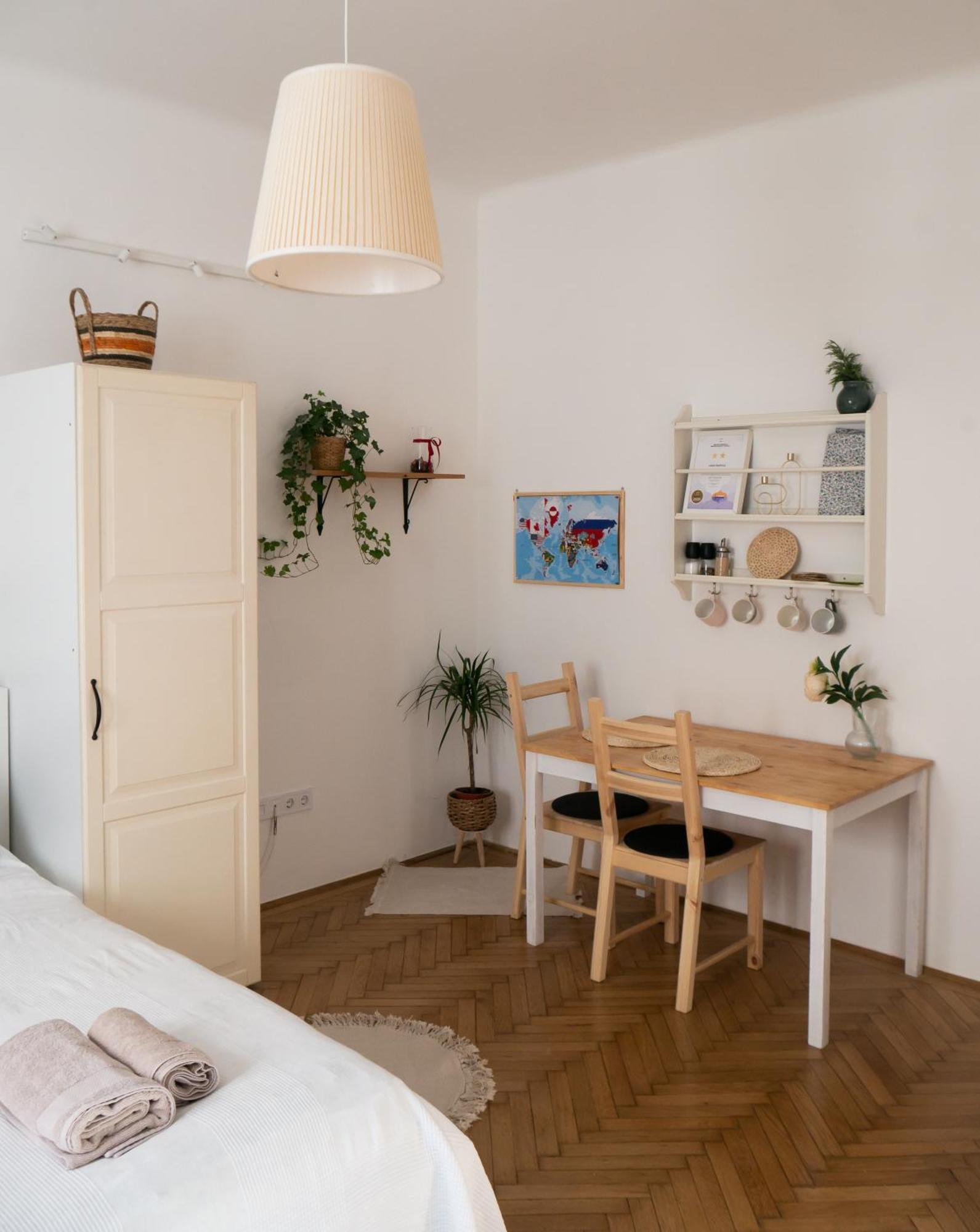 Quiet Apartment Near Buda Castle Boedapest Buitenkant foto